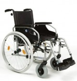 Rollstuhl D100, Sitzbreite 38 cm